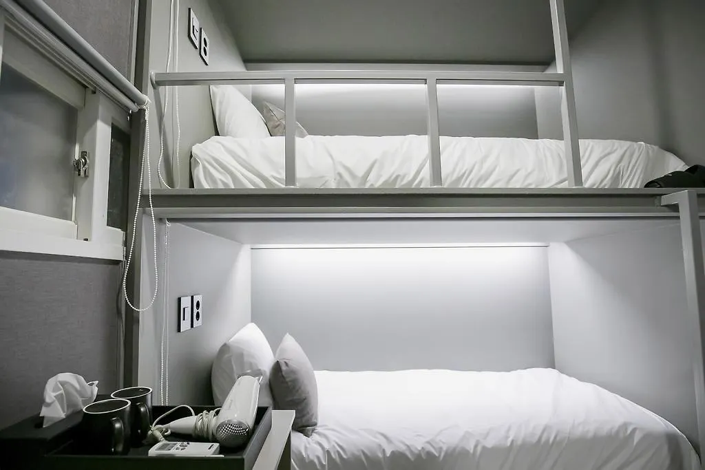 Philstay Myeongdong Station Seul Konukevi